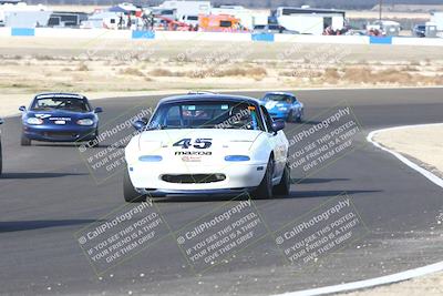 media/Jan-25-2025-CalClub SCCA (Sat) [[03c98a249e]]/Race 4/